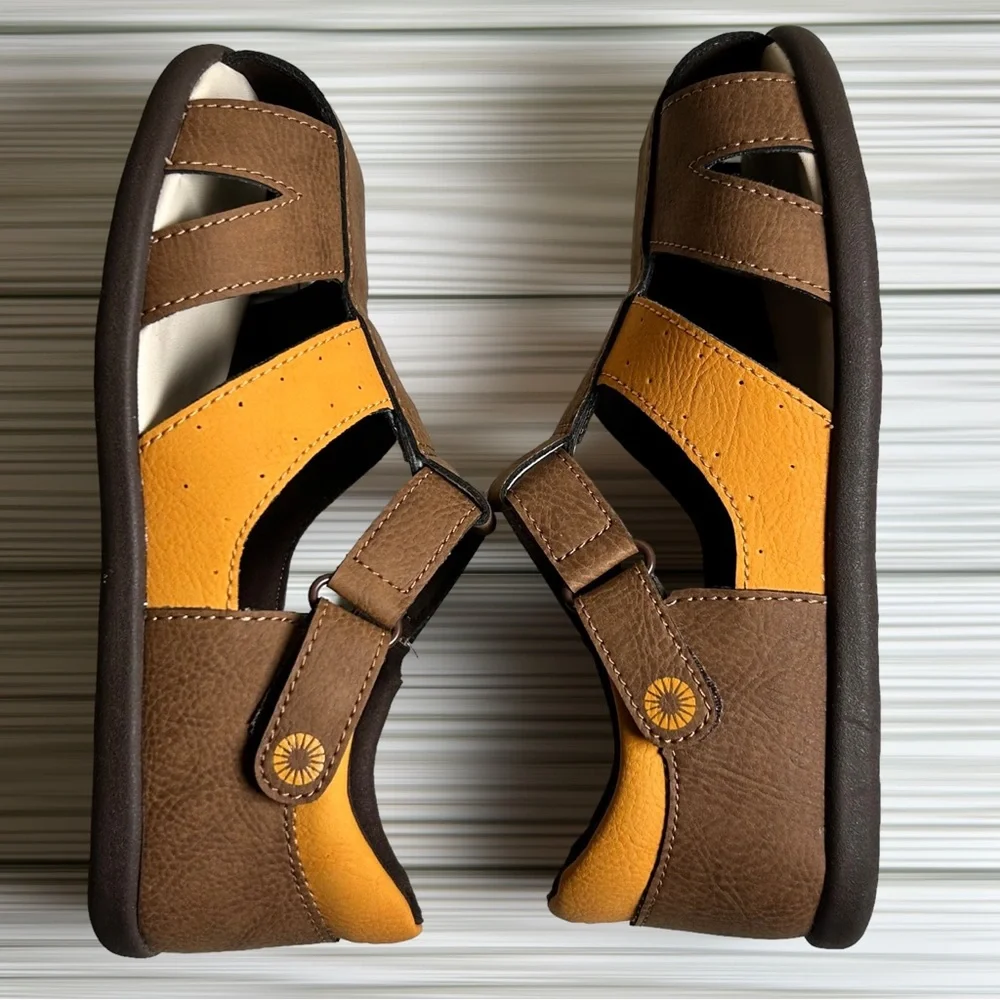 UGG Kids Sandals Size 12 Kylo Fisherman New